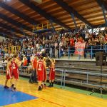 Νίκη με τον κόσμο στο πλευρό του!