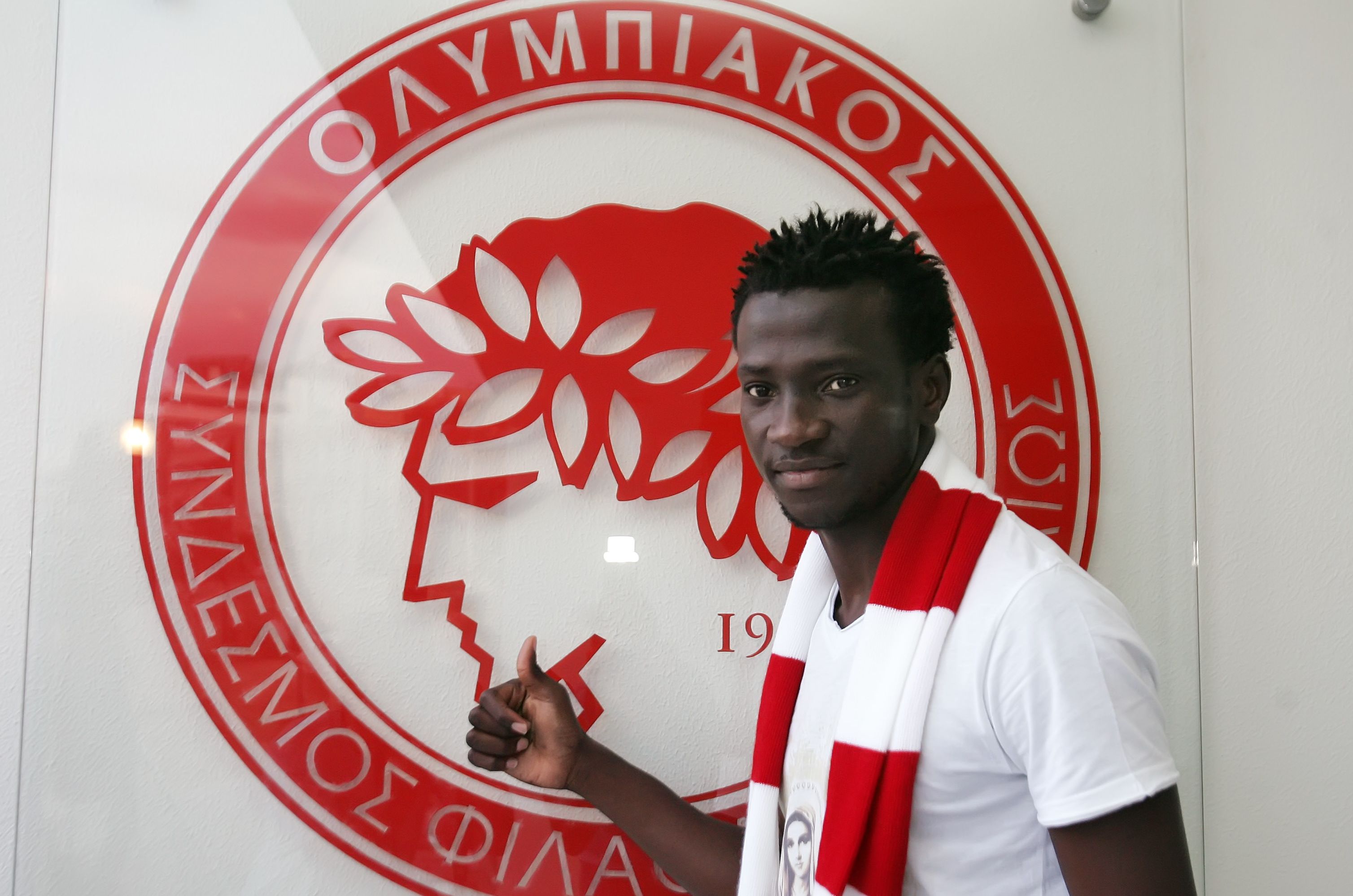 “Quiero honrar la camiseta del Olympiacos”