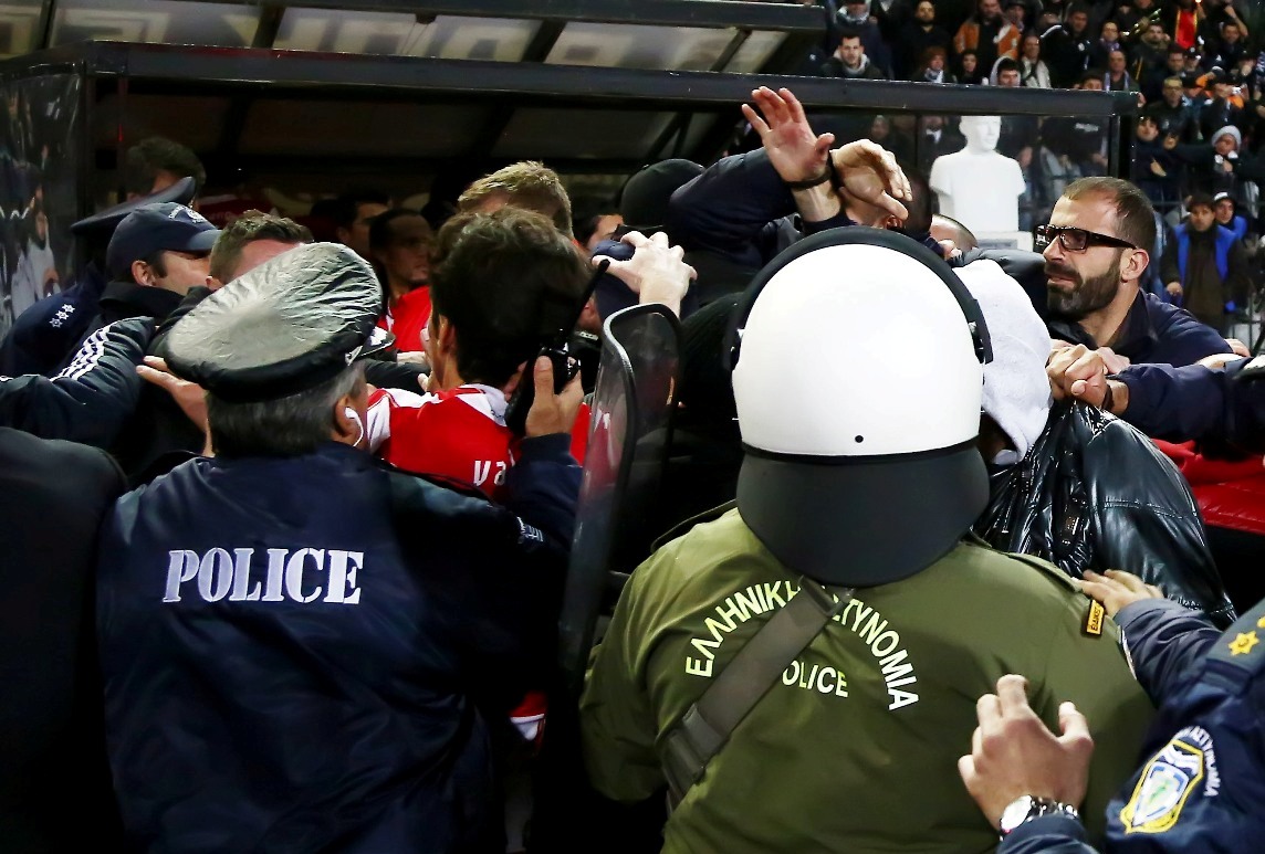 Ανακοίνωση της ΠΑΕ Ολυμπιακός για τα αίσχη της Τούμπας