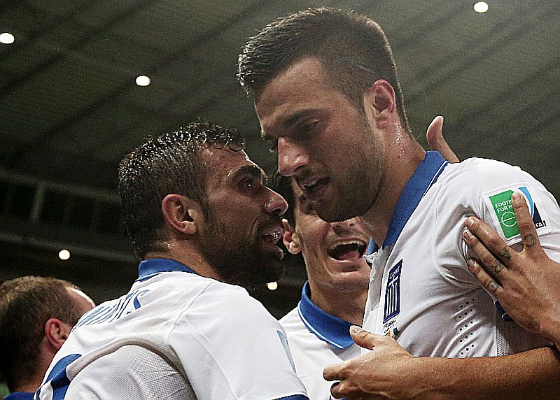 «Για όλους τους Έλληνες»