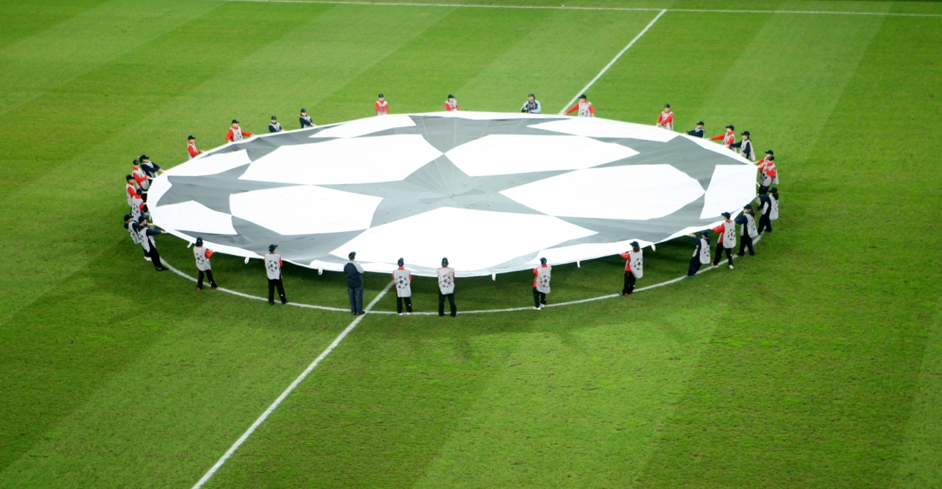 Τα εισιτήρια του αγώνα ΟΛΥΜΠΙΑΚΟΣ – ΜΠΟΡΟΥΣΙΑ ΝΤΟΡΤΜΟΥΝΤ