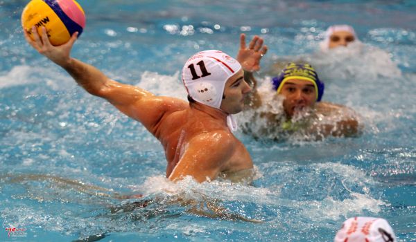 Φινάλε με νίκη για το 2013