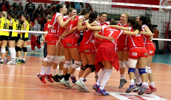 Φιέστα την Κυριακή στο Ρέντη!