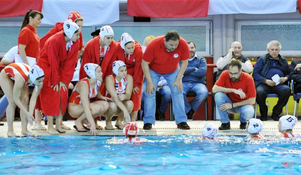 Στους τελικούς τα κορίτσια!