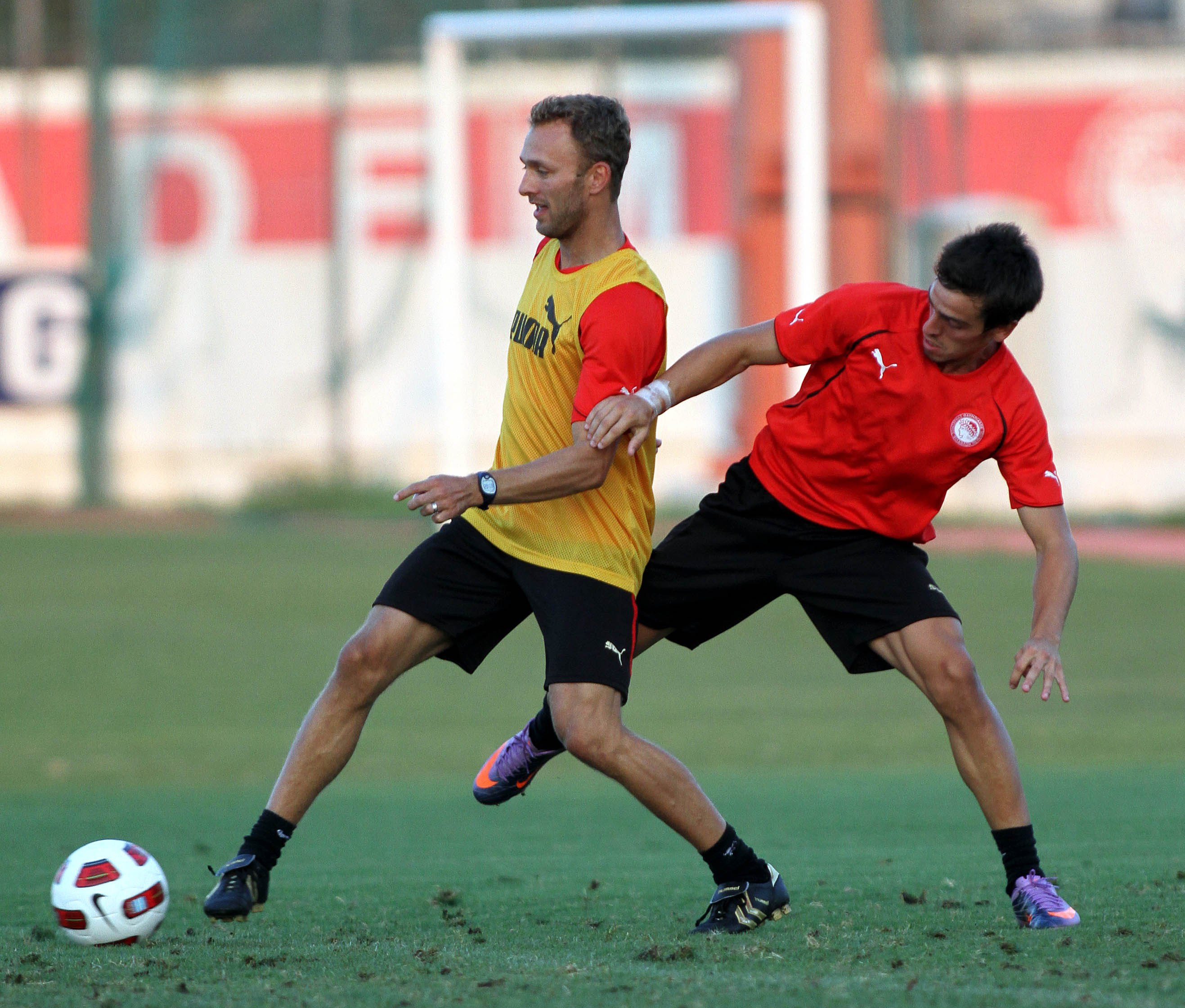 Rommendahl and Panuel released – Niklitsiotis on loan to Helmond Sport