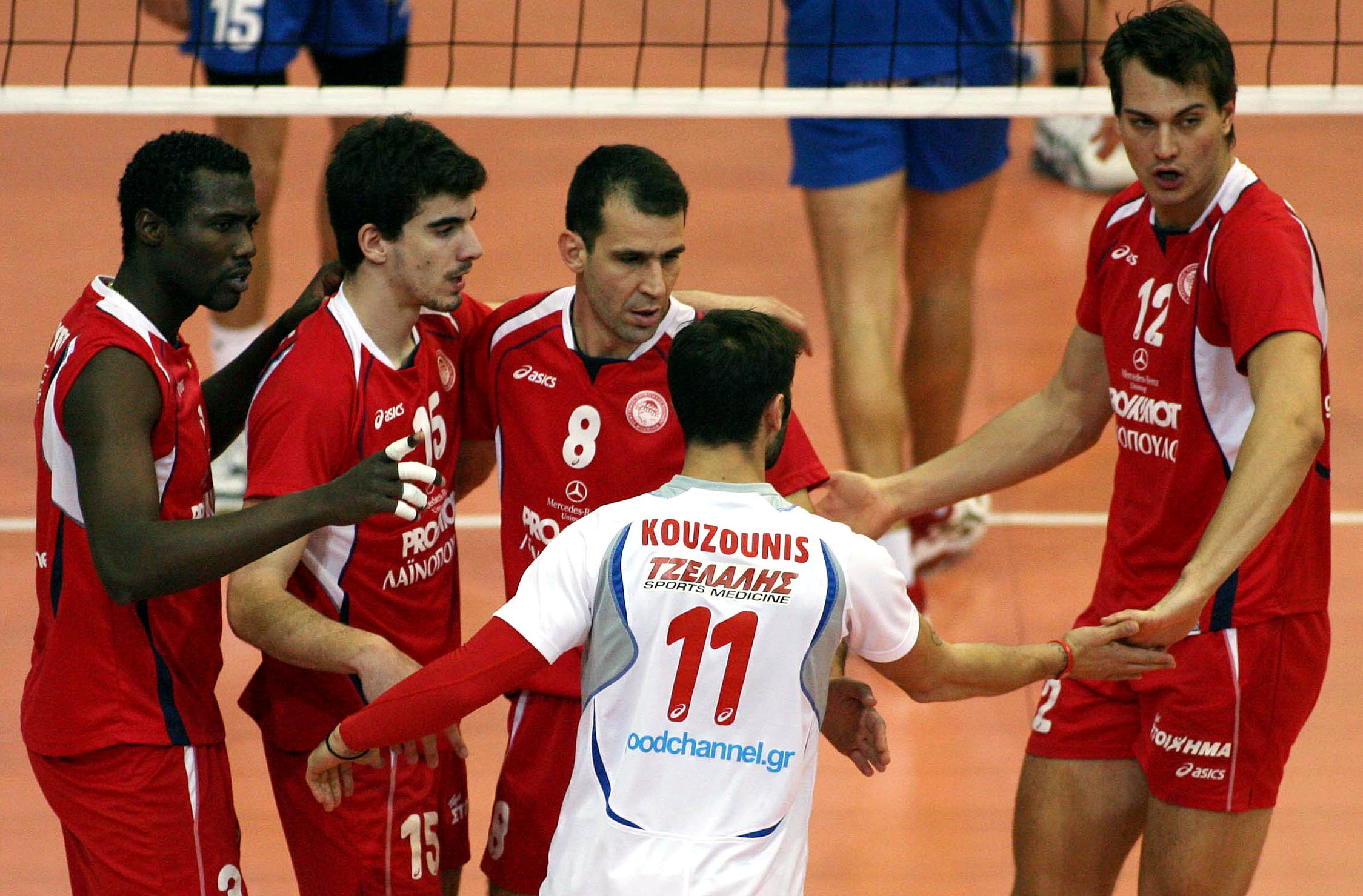 Γιαστρέμπσκι – Ολυμπιακός 3-0 σετ