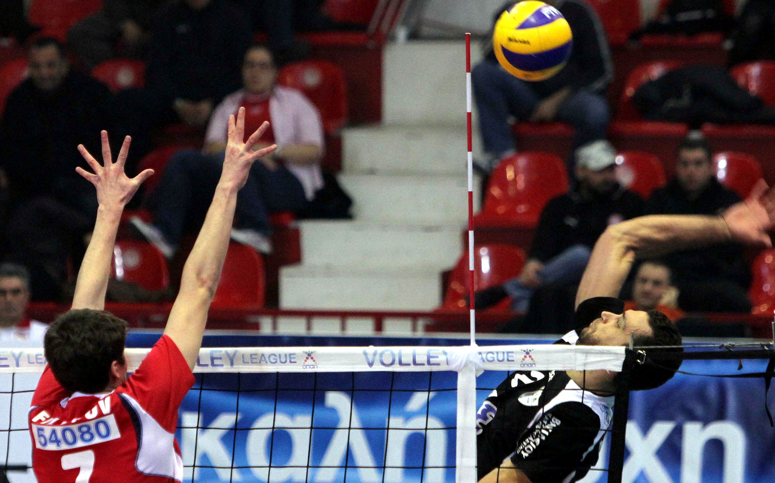 Ολυμπιακός – Ε.Α.Πατρών Λουξ 0-3 σετ