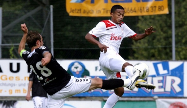 Στον Ο.Φ.Η. για ένα χρόνο ο Σουμπίνιο