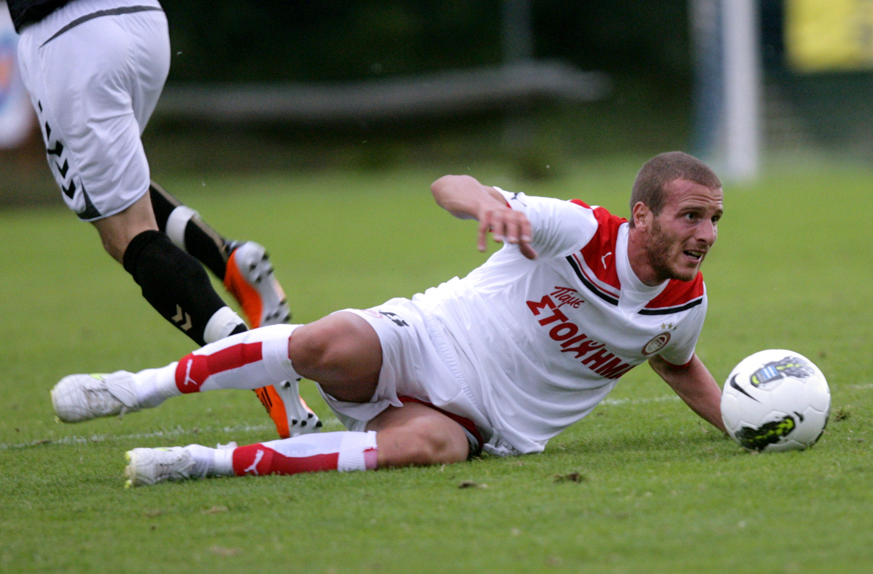 Papazoglou sufre una rotura del menisco interno – mañana se somete a artroscopia