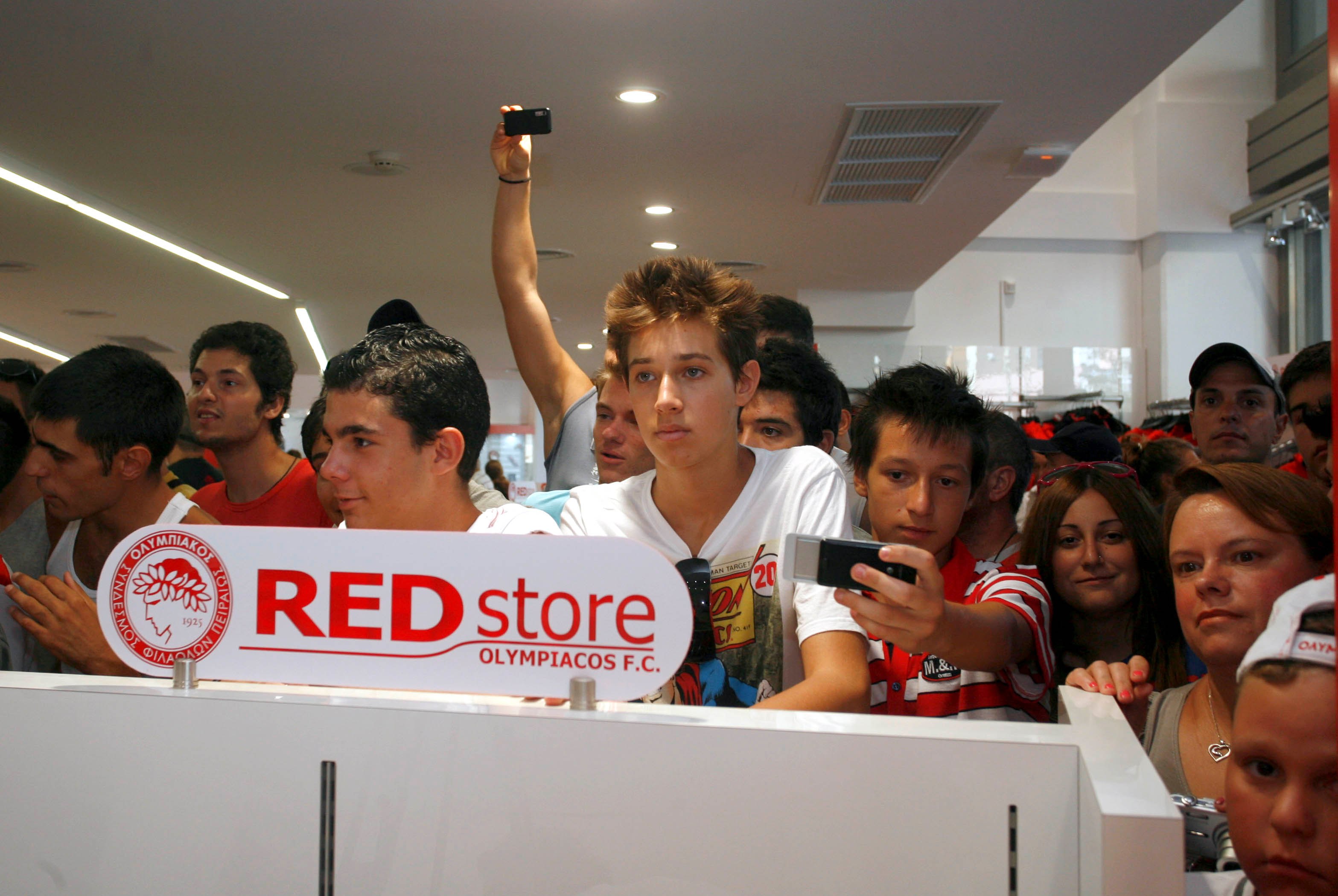 Jean II Makoun at the Red Store on Saturday