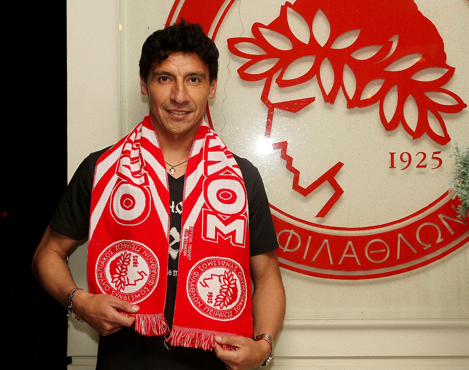 Στον Ολυμπιακό ο Κοντρέρας