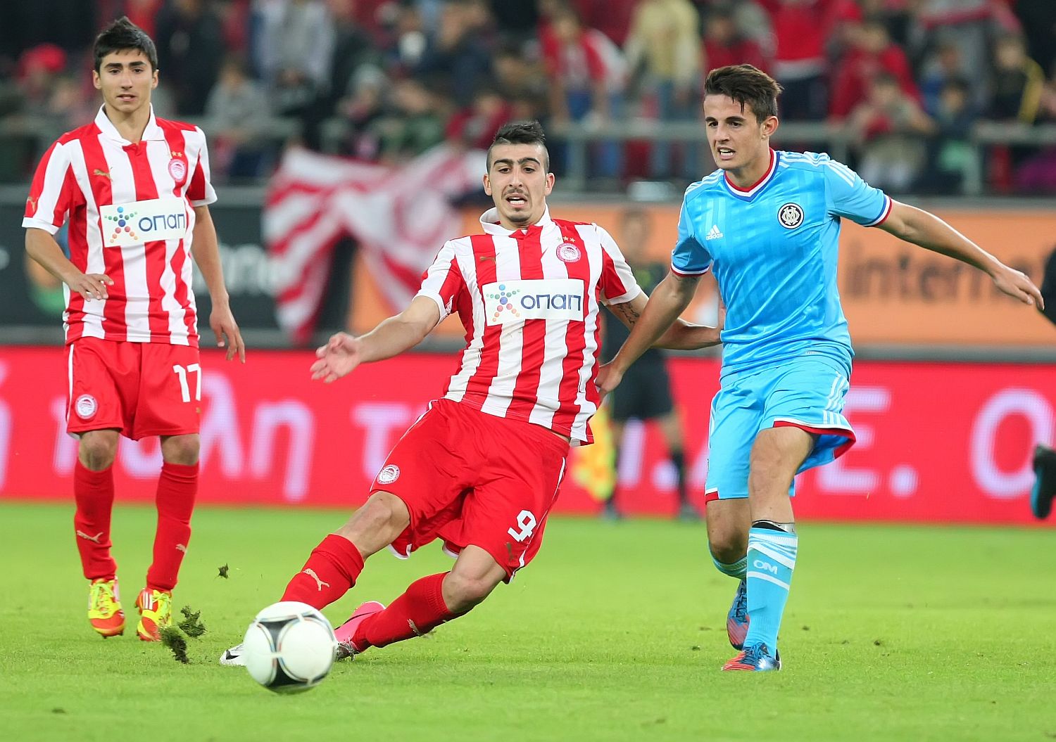 «Να πάμε τον Ολυμπιακό ψηλά!»