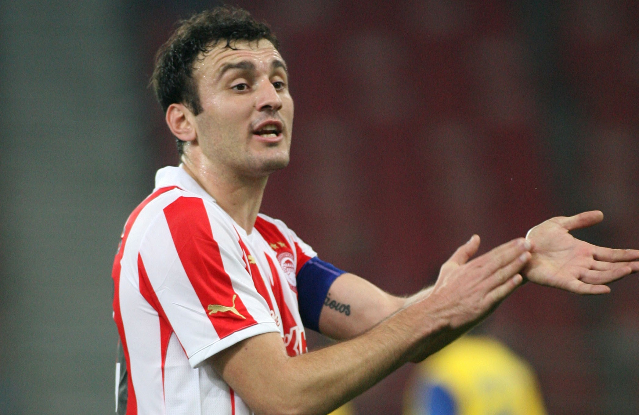 Kάταγμα στο μετακάρπιο ο Βασίλης Τοροσίδης