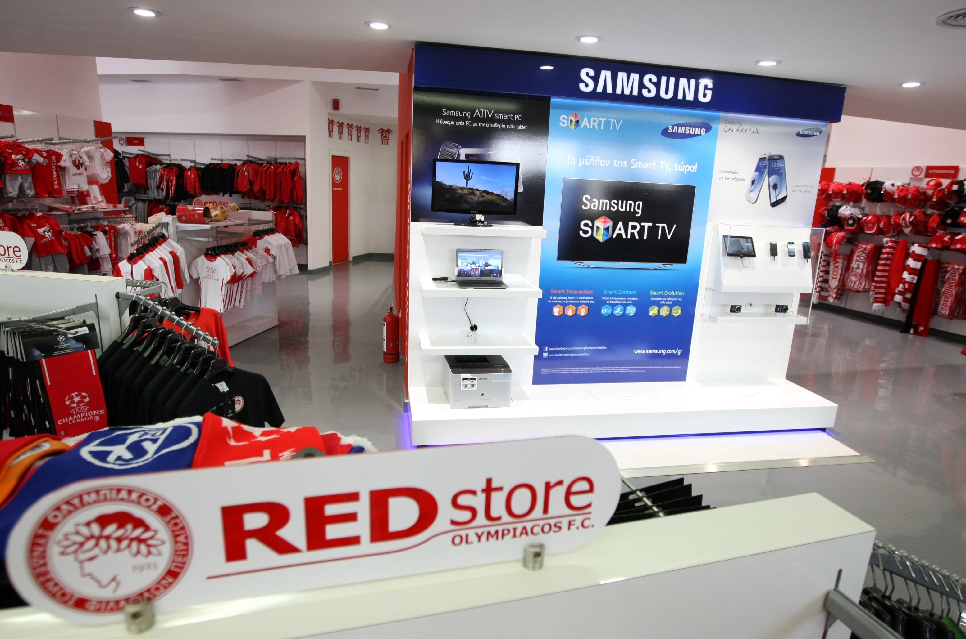 Samsung Corner@RED Store