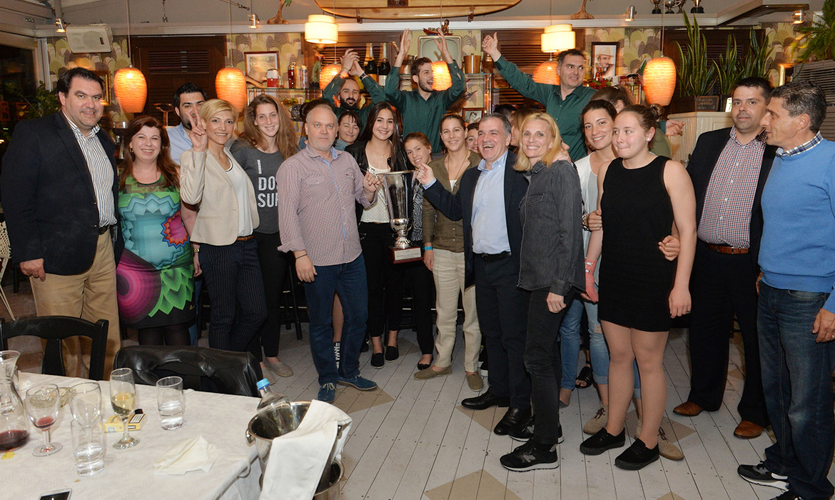 Το γεύμα των Πρωταθλητριών Ευρώπης στο «Cosa Nostra»