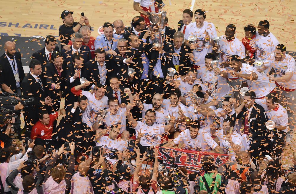 Συγχαρητήρια στην ομάδα μπάσκετ!