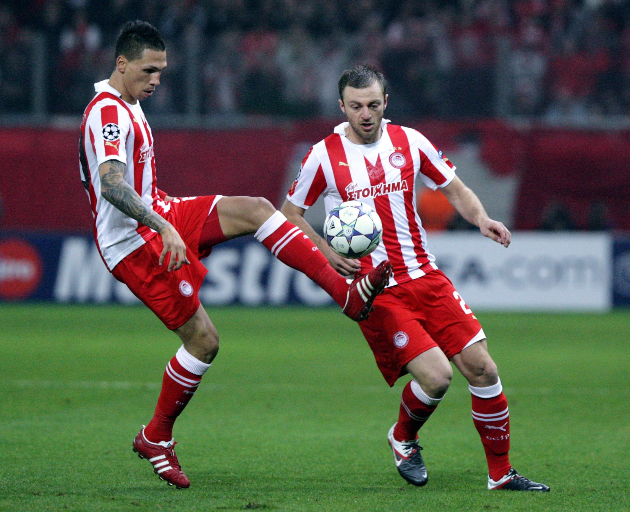 Cholevas y Avraam Papadopoulos se pierden los partidos contra el Doxa Dramas y el Levadiakos respectivamente