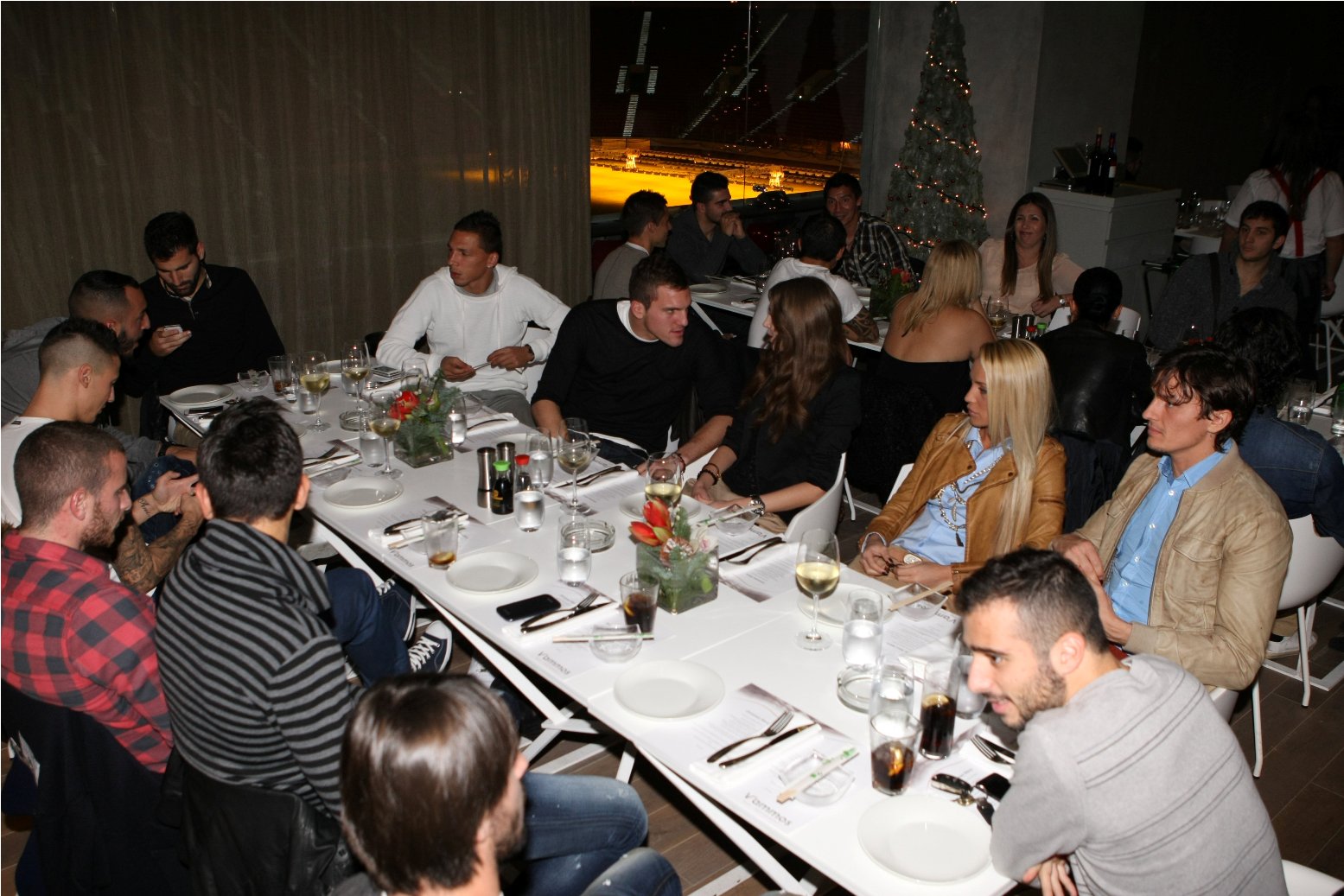 «Ερυθρόλευκη» οικογενειακή βραδιά!