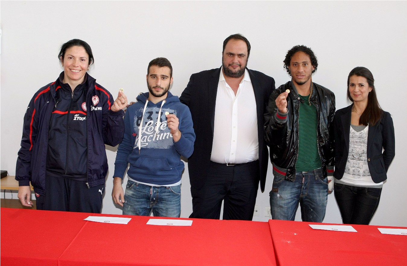 Β. Μαρινάκης: «Το μεγαλείο του Ολυμπιακού μας»!