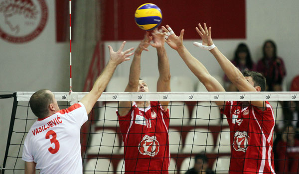 Ολυμπιακός – Μλάντοστ Μπρίτσκο 3-0 σετ