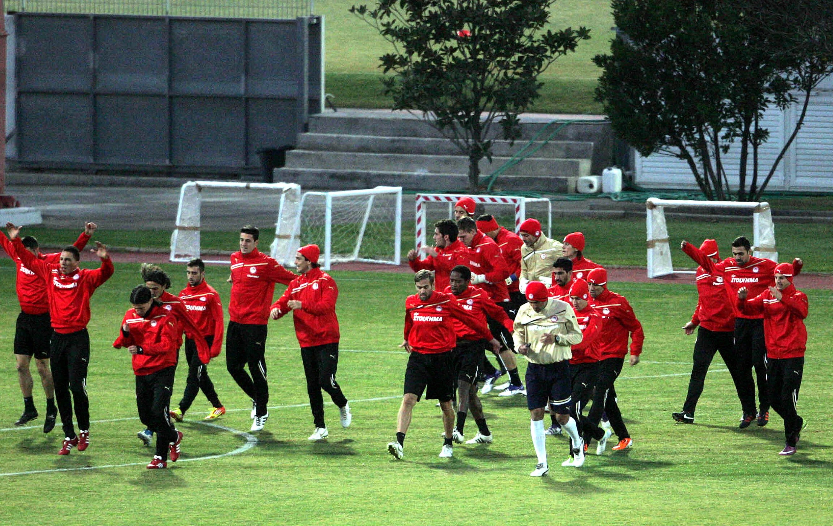 Avraam y Carroll se incorporan al grupo