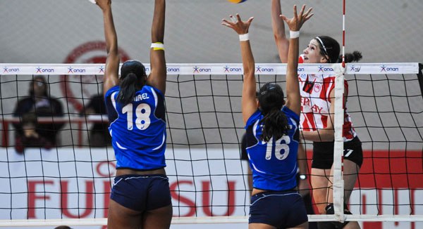 Στα ερυθρόλευκα η Τένεβα