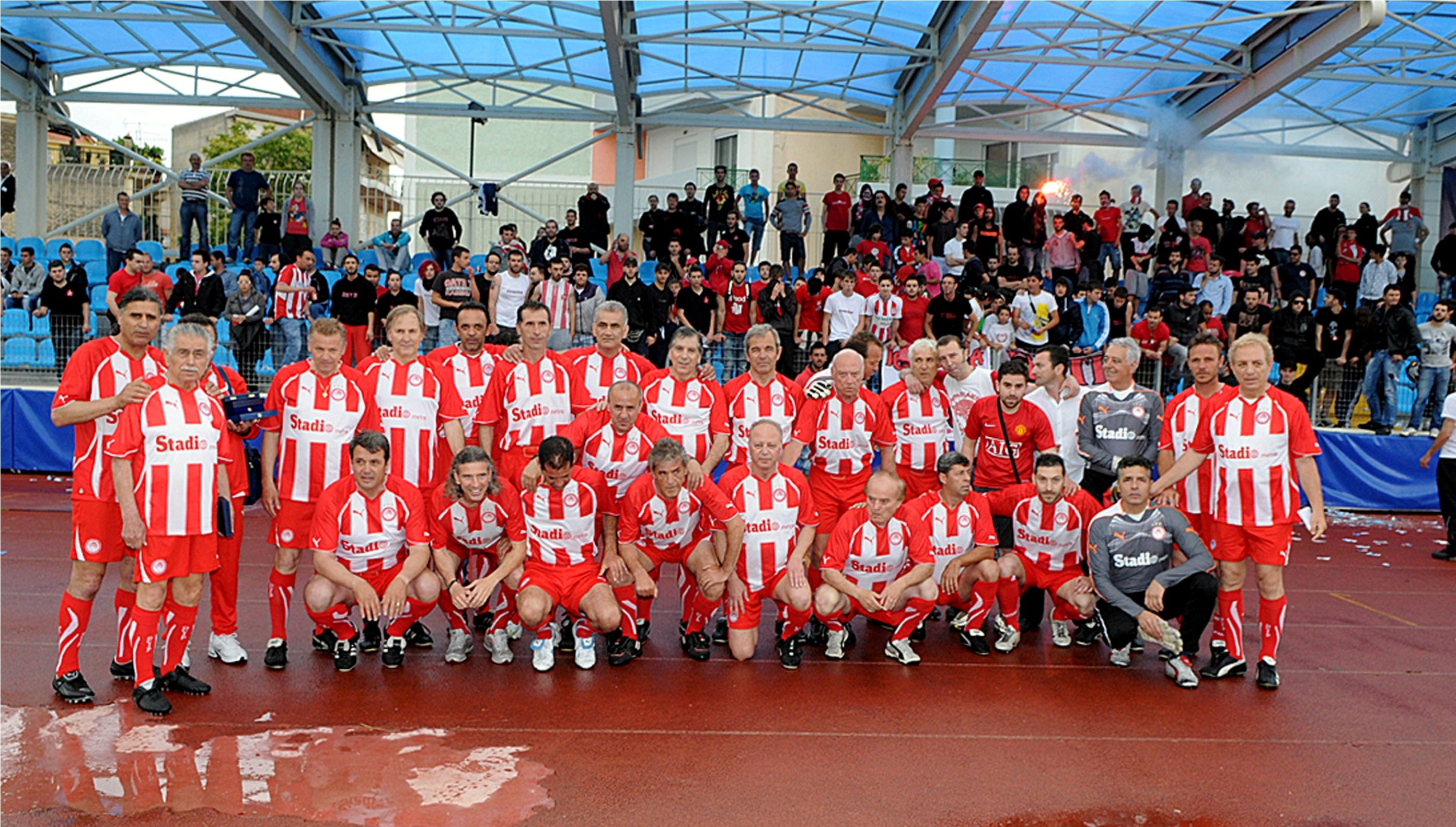 Εντυπωσιακή νίκη των βετεράνων του Θρύλου κόντρα στην αντίστοιχη ομάδα της Ντόρτμουντ