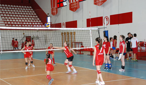 Ξεκίνησαν οι εγγραφές στην Ακαδημία Βόλεϊ