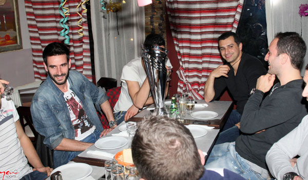 Το δείπνο της ομάδας βόλεϊ ανδρών