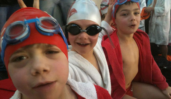 Αγωνιστική δράση για τα μικρά δελφίνια