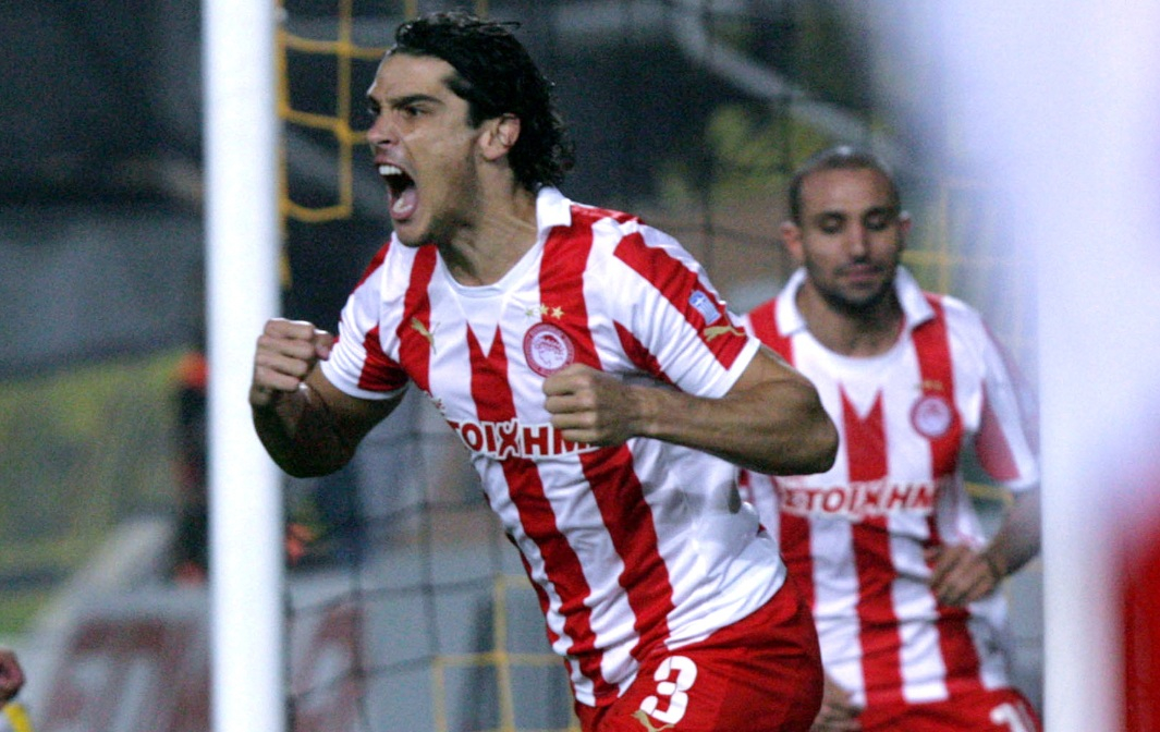 Renovación del contrato de François Modesto