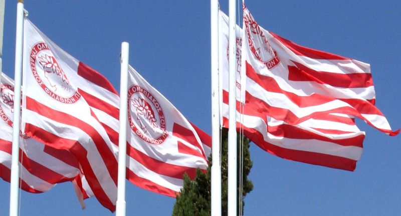 Συγχαρητήρια στην ομάδα πόλο Ανδρών