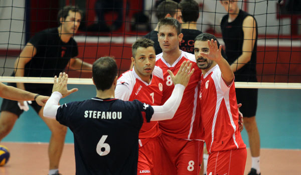 Ολυμπιακός – Παναχαϊκή 3-0 σετ