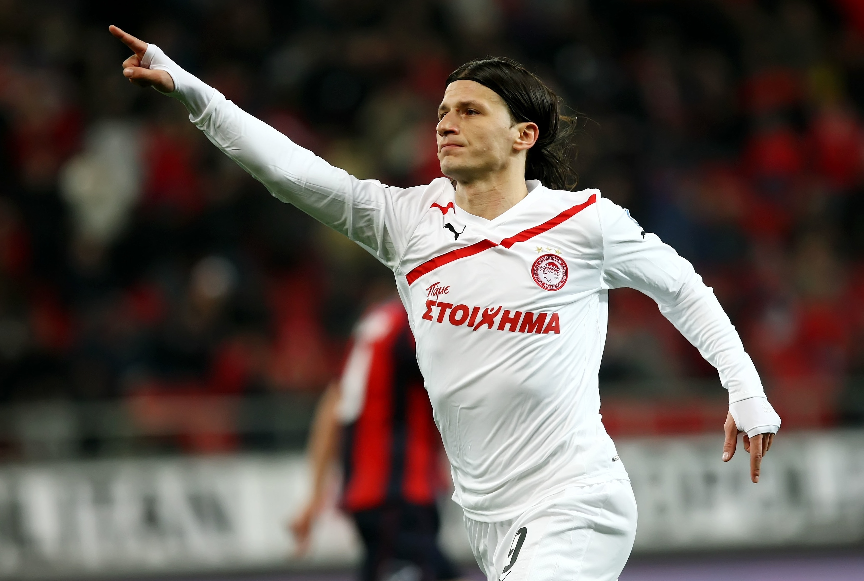 Marko Pantelic signs renewal