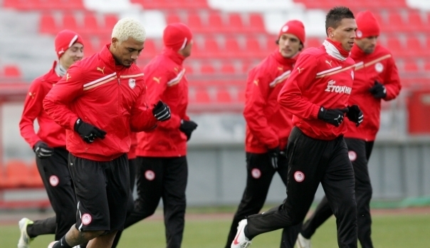 Marcano joins team training