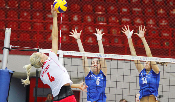 Στα ημιτελικά του κυπέλλου οι ερυθρόλευκες