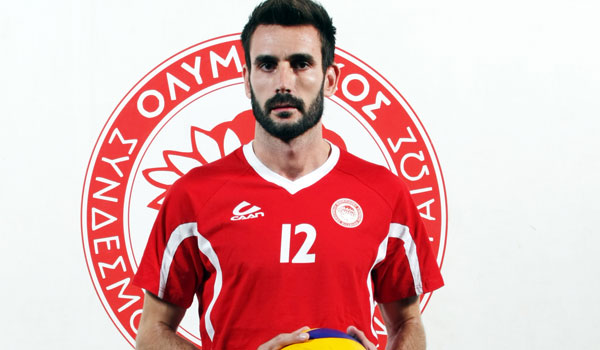 Παραμένει στους τρεμπλούχους ο Σμαραγδής