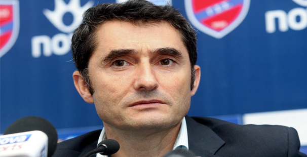 E. Valverde at the Press Conference
