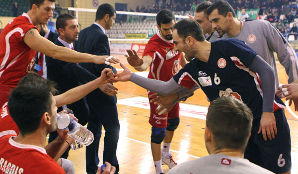 Ολυμπιακός – Παμβοχαϊκός 3-0 σετ