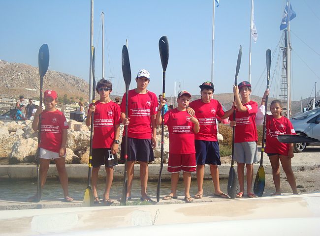 Οχτώ μετάλλια στη Σαλαμίνα