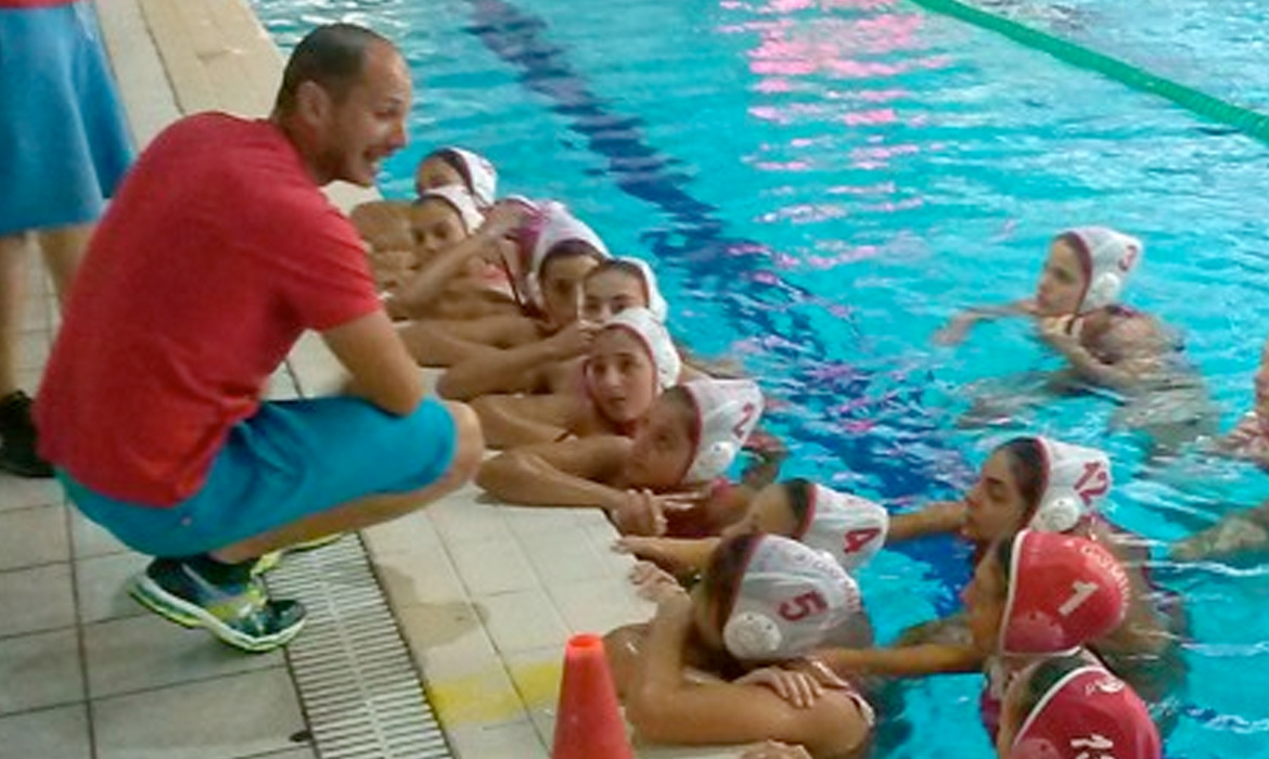 Χατζηδάκης: «Συνεχίζουμε τη σκληρή δουλειά»