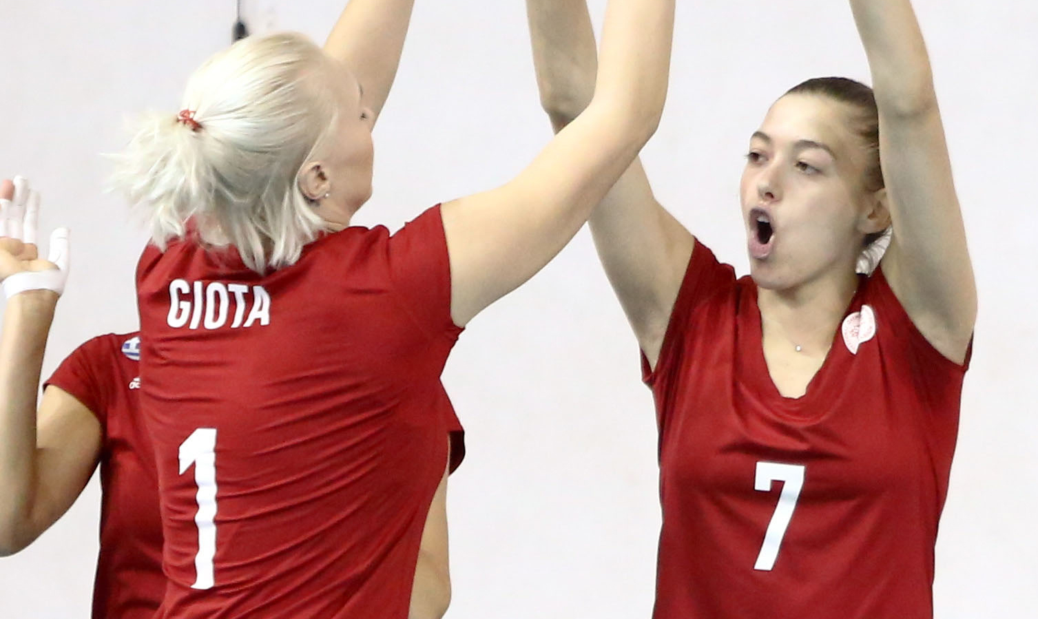 «Ξεχνάμε τι έγινε χθες… Να κερδίσουμε και στη Ρουμανία»