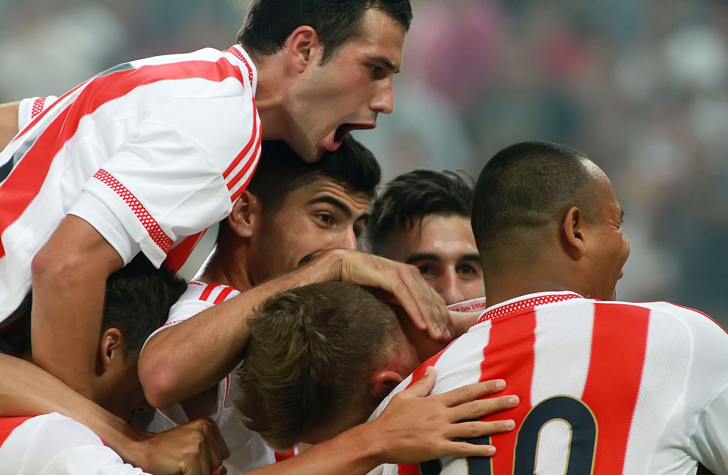 «Πρώτη» στο Καραϊσκάκη με νίκη!