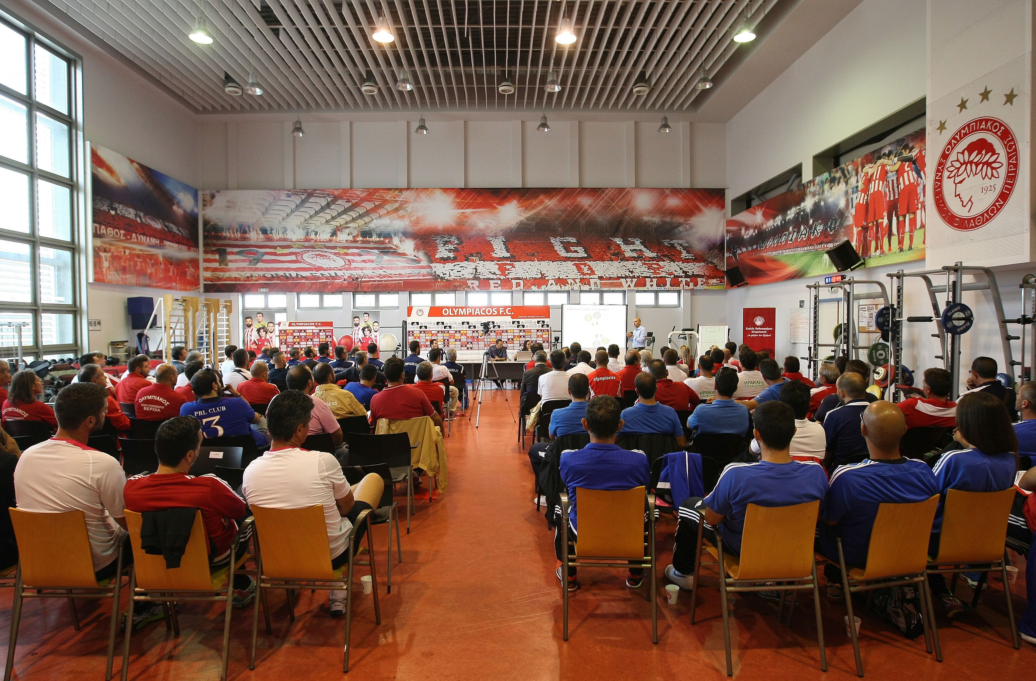 Ημερίδα με θέμα “Το μέλλον του ποδοσφαίρου” στα Καμίνια