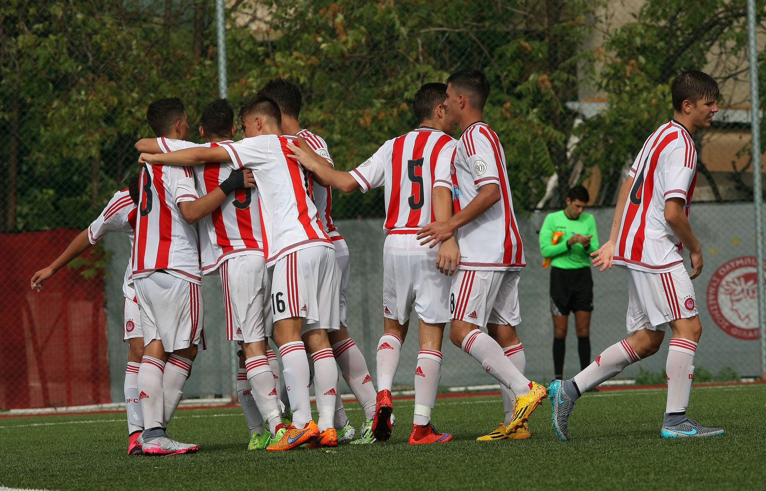 Κ-17: Ολυμπιακός-Καλλονή 2-1