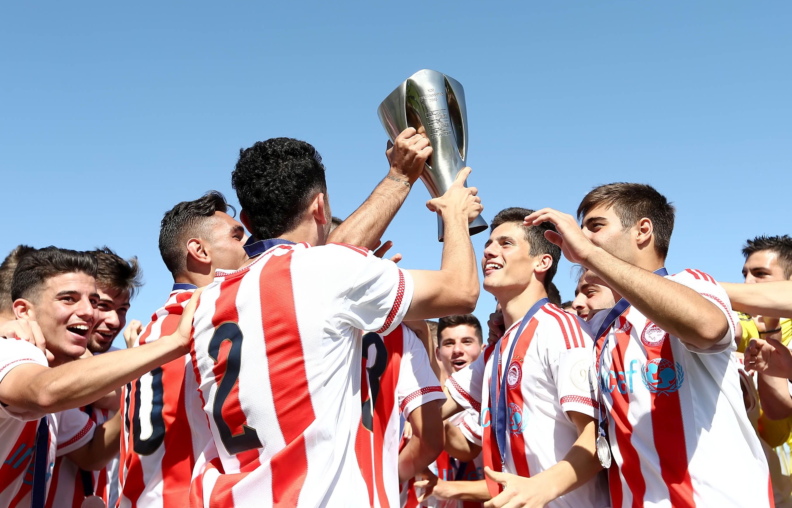 Οι επτά σωματοφύλακες της ομάδας Νέων!