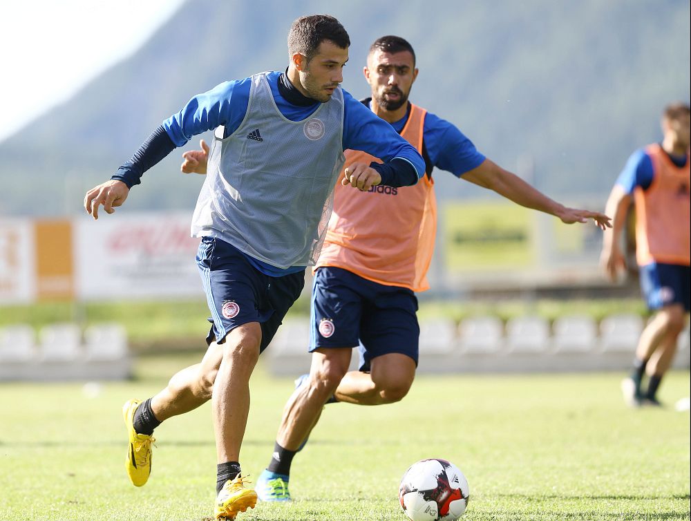 «Ξεμούδιασμα» πριν τον αγώνα