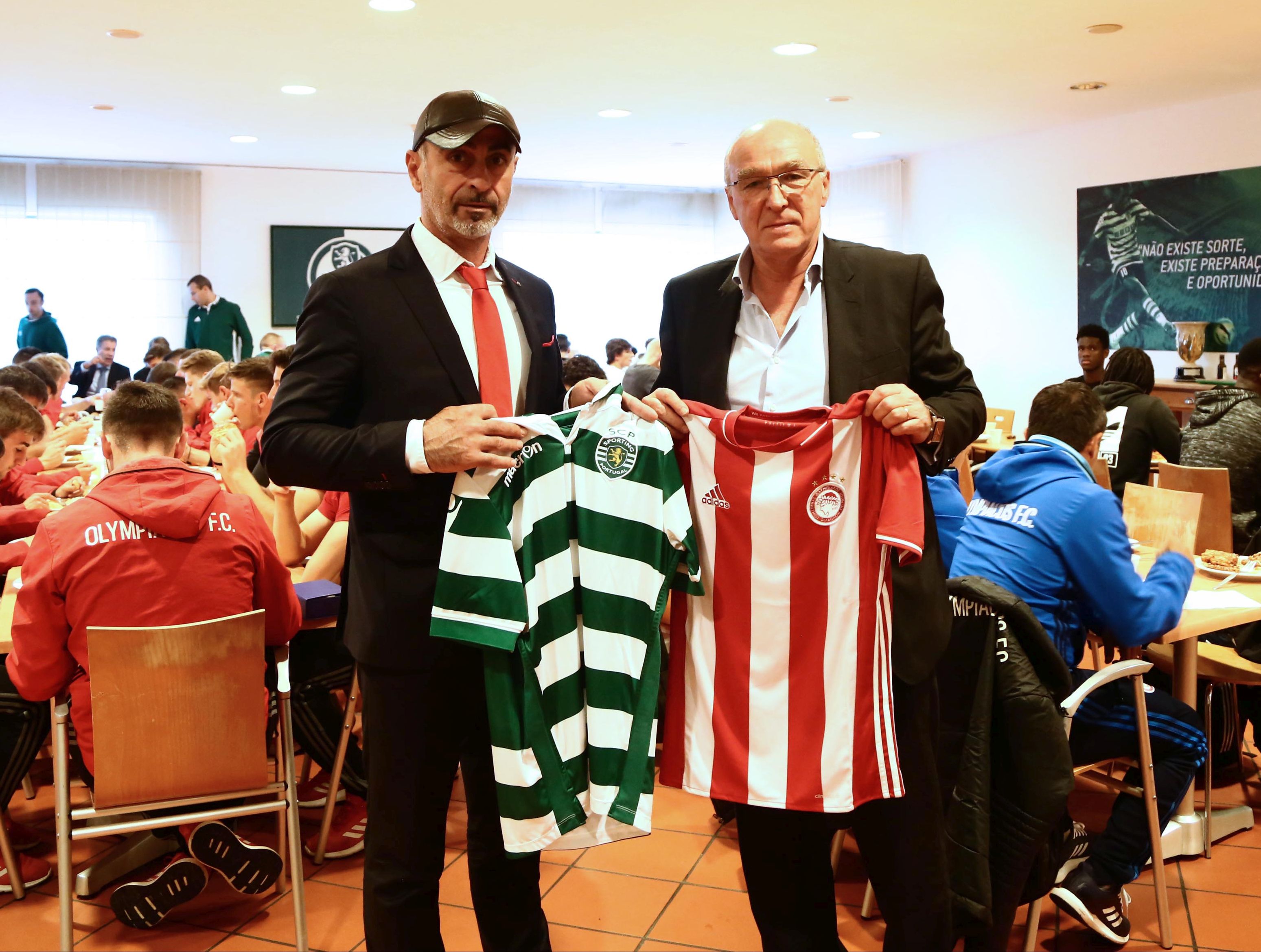 Ανταλλαγή απόψεων των Ακαδημιών Ολυμπιακού και Σπόρτινγκ