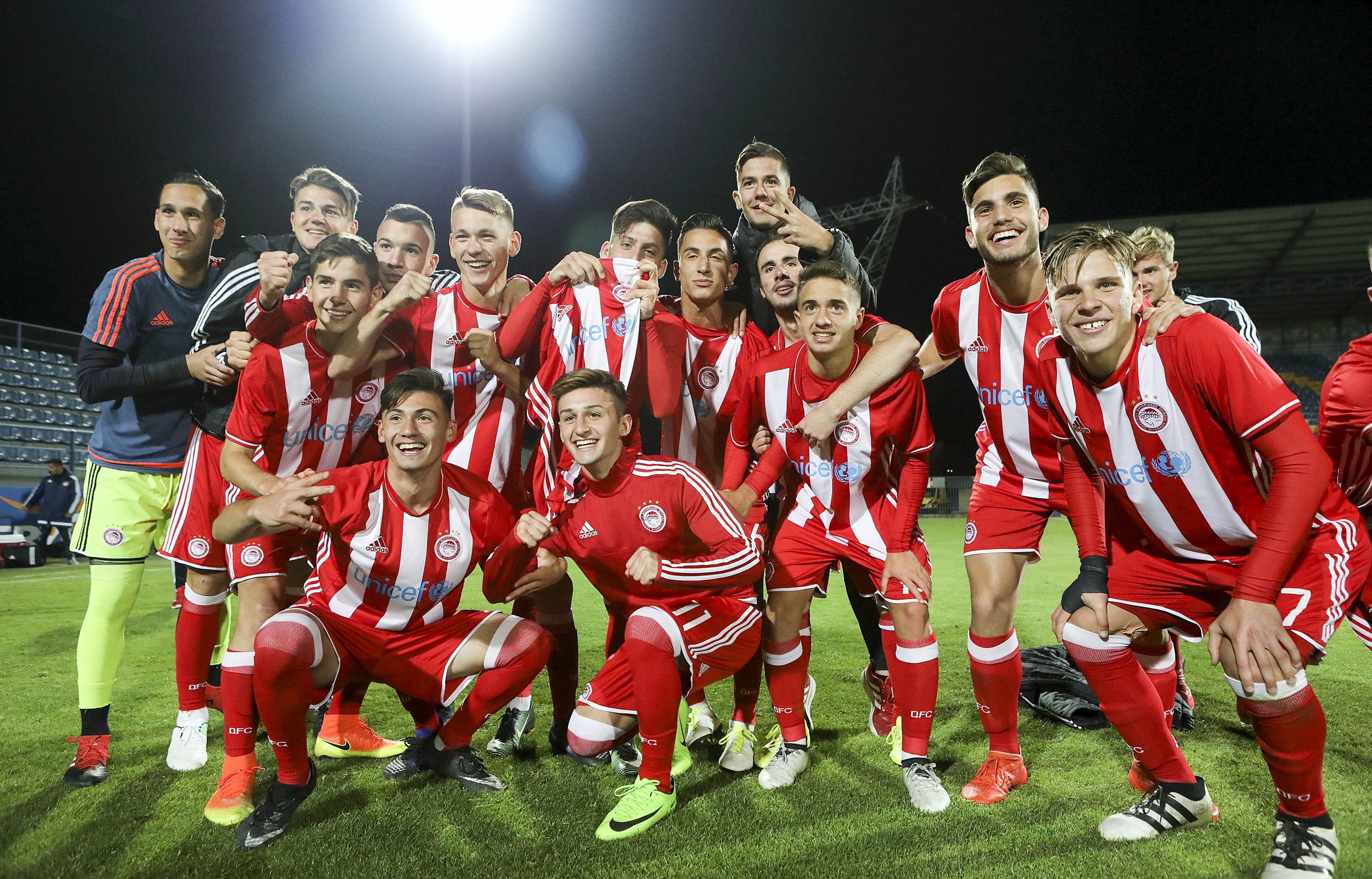 Στον τελικό o Ολυμπιακός!