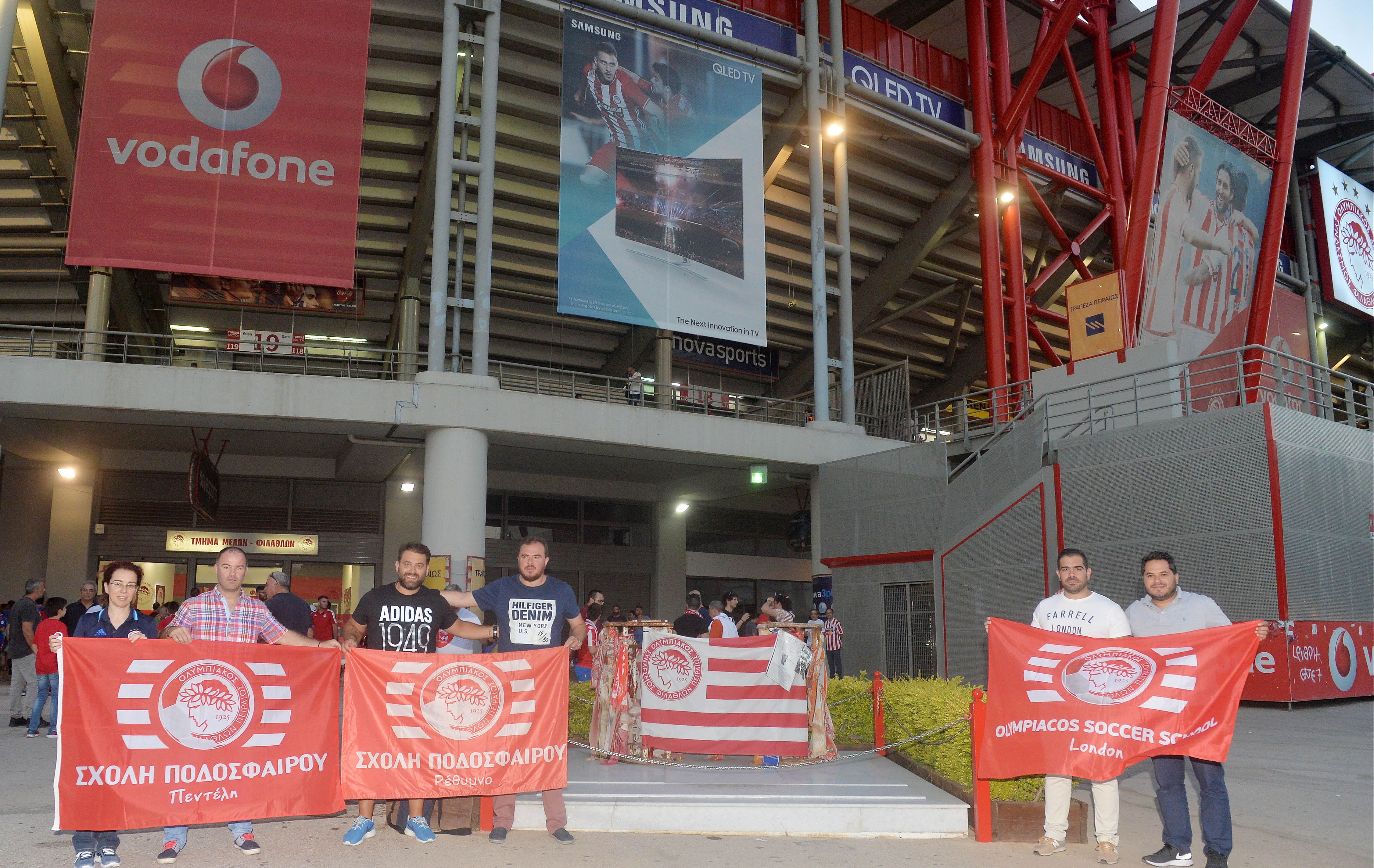 Οι Σχολές δίπλα στην ομάδα!